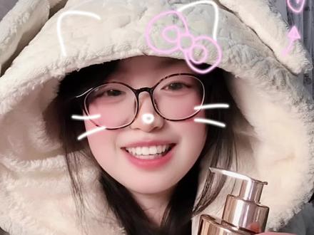 是谁还没有用妹妹姐的同款身体乳,真的超级留香!
#陈妍希 #身体乳 #妹妹姐