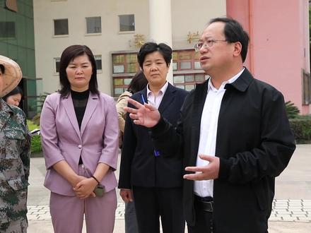 马辉书记到俊波学校调研丨办负责任的教育,办有公信力的教育,办让学生终生受益的教育。不忘初心,守望凉山教育高地!