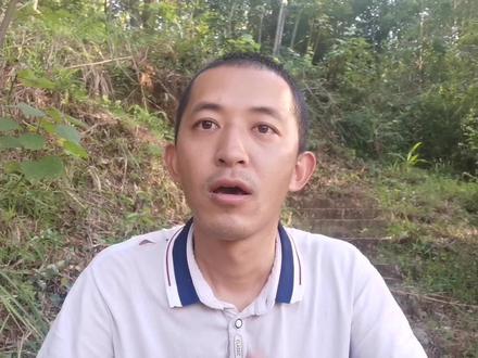 秋冬季节蜂箱门口为什么容易流出水?师傅说这是好事,你觉得呢?