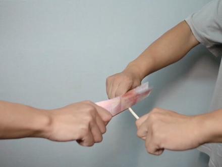 老爷子用的是另外一种门子,但需要配合,教程方法简单易学,建议三连!