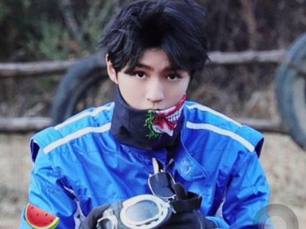 家人们,咱就是说一整天都在不停的充电🔋#王俊凯声音好苏 #男友音 #充电提示音