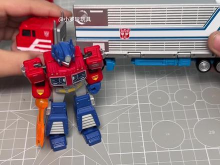 布鲁可积木车变形金刚这大车厢也太好玩了吧#布鲁可积木车#布鲁可积木人#布鲁可变形金刚#抖音模玩同好会#小罗玩玩具