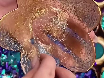 衣服的正确叠法
#叠衣服 #收纳整理 #生活小妙招