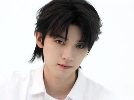那些,手势舞拍摄背后的故事……@周翊然 #周翊然 #灼灼风流 #刘琛