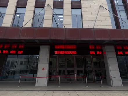 图一乐~
不过我真的一直想拍个 敲敲敲 的视频来着,终于实现了,呜呜🥹
#vlog我的日常生活 #白噪音 #助眠 #助眠敲击声 #图书馆