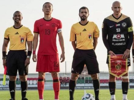 结束迪拜集训之旅!国足热身赛1胜2平,林良铭连续3场进球! #邵佳一 #国足 #国足热身赛 #国足迪拜集训 #国足2比2乌兹别克斯坦