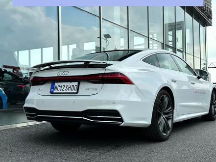 你知道你的奥迪电动尾门有几种开启方式吗,快艾特你的小富婆来看。#奥迪A7 #奥迪用车小技巧 #型动奥迪心动之选 #奥迪相伴自在出行