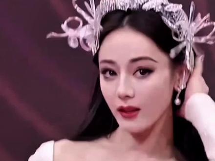 一周整顿工作室,手起刀落换经纪人,热巴这波操作太飒了!✨#迪丽热巴 #记录真实生活 #娱乐 #万万没想到