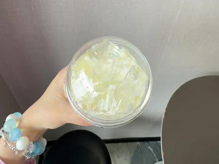 全冰去水新成员 液体奶酪美式!都去喝!!#瑞幸咖啡