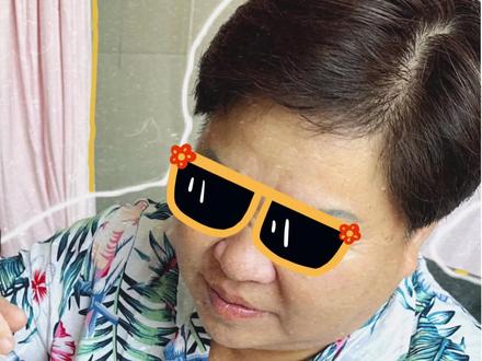 当我发现我妈在医院度假...... 我妈才是我最大的女性力量!不愧是我妈系列