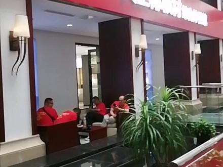大王椰板材综合体验馆 坚持原厂生产,行业内唯一不贴牌,不代工的高端环保板材