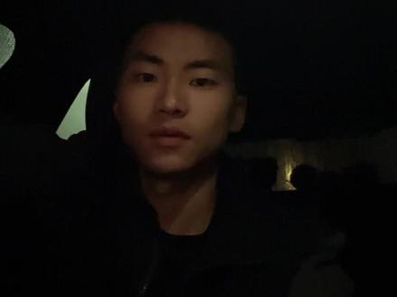 童年的箭射向了成年的自己#家长会 #上热搜 @央视新闻 #孩子教育