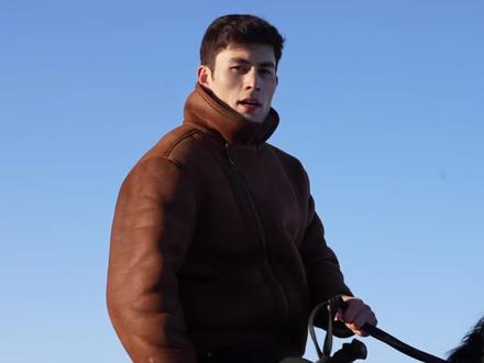 最具挑战性的运动之一 #叼羊