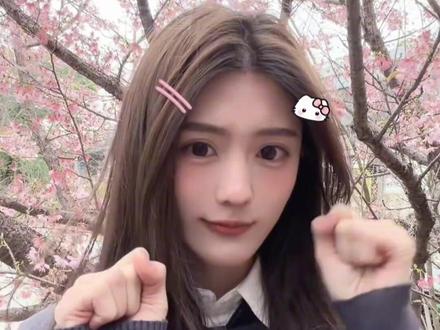 2026露思女王就这样扩充自己的事业版图#赵露思 #包洁仪 #女王 #女明星 #女性