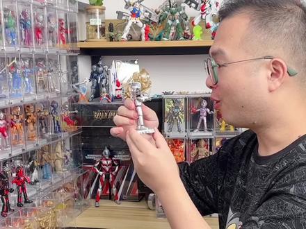 对不起了,布鲁可!终闪赛罗VS小金人的特典,我先做出来啦!#布鲁可奥特曼 #布鲁可积木人 #奥特曼玩具 #有男生会拒绝这个玩具吗