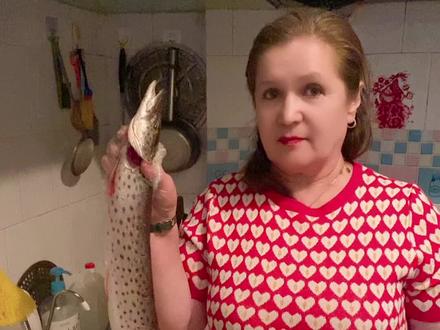 不知道为啥叫狗鱼,这个是我们黑龙江里的鱼#搞笑 #东北 #东北话 #看一遍笑一遍 #抖音小助手