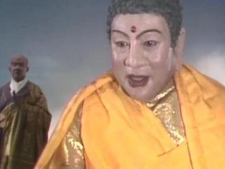 抓住了悟空,玉皇大帝确杀不死悟空,反而练就了火眼真睛 #怀旧经典影视 #再忆经典 #超燃