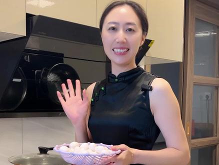 今天刚从基地采回来的鸽子蛋,我来教大家做水煮鸽蛋,快学起来吧#动手自己做美食 #鸽蛋 #乳鸽 #遂川