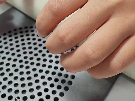 上翘甲怎么贴才不会飞上天
这一步才是关键#美甲师日常 #美甲师 #美甲 #南昌#南昌美甲店推荐