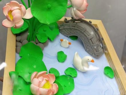 #粘土教程 春日渐暖,夏天还会远吗?今天是粘土荷花教程哦!#一起玩手工吧 #手工diy #超轻粘土手工 #粘土