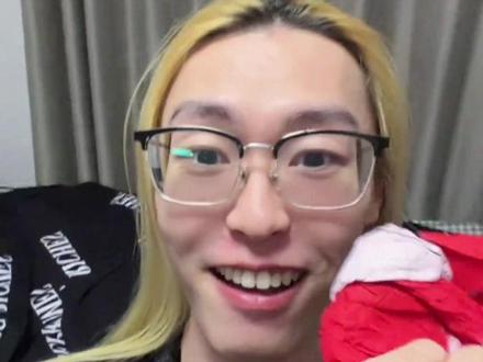 你是说他又有钱又有爱吗,那真是恭喜你了#亲情 #父亲 #顽主 #叛逆