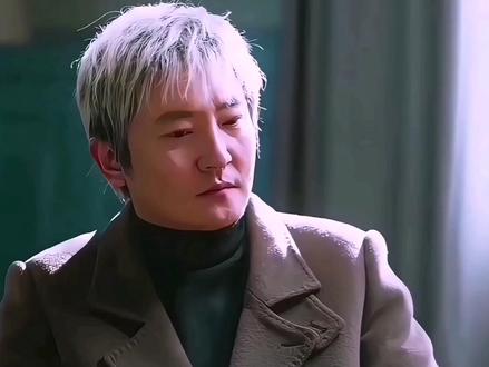 老舅最新剧情 崔国明老舅舅妈做生意月入十万还拿到了律师证书,不料一场意外...#郭京飞#电视剧老舅#青年创作者成长计划计#陈明昊#王佳佳佳佳