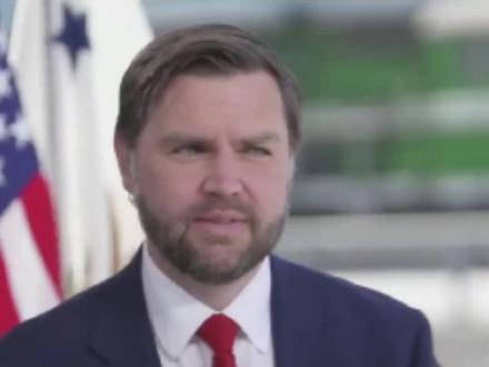 特朗普宣布华尔兹职位变动,万斯回应:这是一次晋升