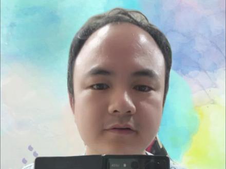 小米fold2铰链坏了很容易顶坏屏幕,发现屏幕鼓包,伸展不平立刻停止折叠使用,尽快维修#小米mixfold2 #铰链维修#西安折叠屏维修