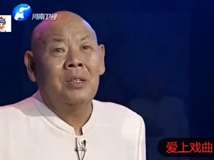 这一跪,感天动地!致敬经典!《卷席筒》!海连池海派创始人,德艺双馨曲剧艺术家!生前动情表演,声泪俱下,双膝跪地一刻,台下无不动容!