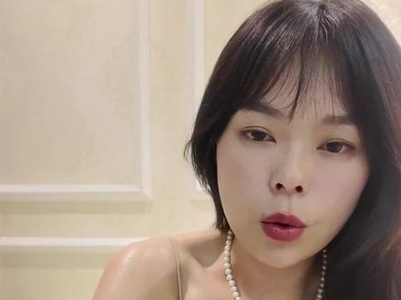 懒人版本刷手臂来咯,刷经络这么久,电动的相对省力一些。