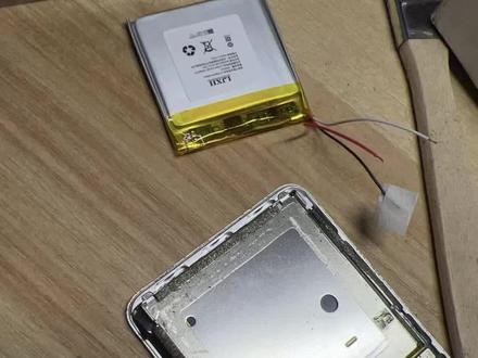 iPod nano3 更换电池