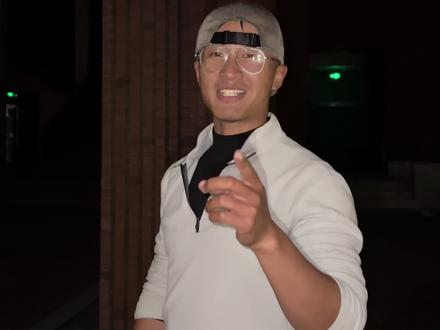 徒手攀岩,致敬Alex.危险动作,请勿模仿
#Alex #徒手攀岩 #台北101