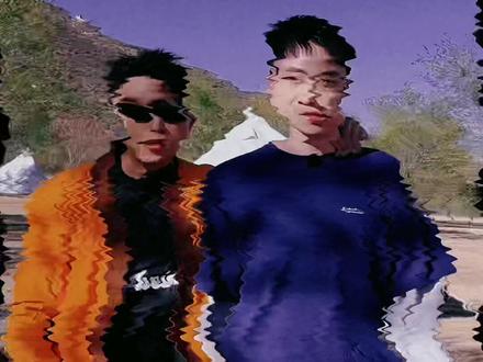 #七十二变怎么样的变 #师哥们的春日游园会 #德云社 我脸为啥变形了🫠
都怪摄影师 哼🙃