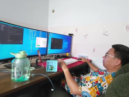 今天做的是基于本地开发的智能文档问答系统,客户的要求非常简单,做一个简版的出来能运行就行,依然是全程opus4.7开发,我主要负责调试和改bug,猜一下这单多少米吧