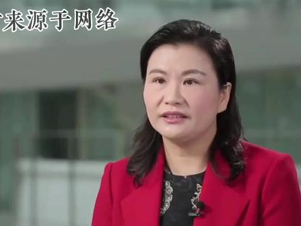 什么实力?中美宴会上,56岁中国大妈,竟能坐到马斯克和库克中间#军迷发烧友 #军事科普