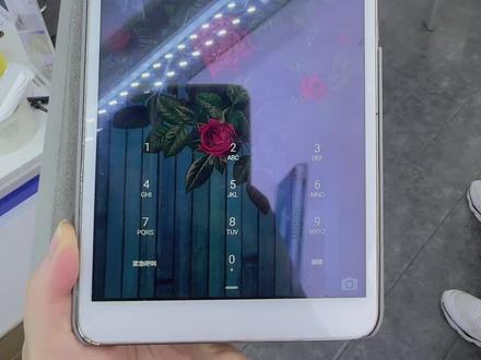 捡漏:荣耀畅玩平板2 全网通 4+64 特价299,孩子学习用,平时娱乐用,非常合适,手慢无