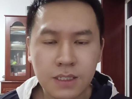 假期预习高一下(必修二)的数学,只需要预习两章,第六章向量和第八章立体几何,另外三章占比少,题目简单,时间不充裕无需理会。#同城中小学教育 #高中数学 #向量 #立体几何 #提前学