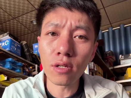避坑参考一下,我不点你名,我也不想给你热度,希望你以后不要坑人,具体是谁我也不给你爆出来,大家记住,多学少买,文玩坑多的是,你可别相信任何人,在此祝愿每位朋友能拿到自己心仪的玩物。#痞驴
