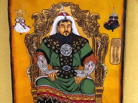 #成吉思汗 三张成吉思汗像挂画,拍摄于乌海甘德尔山成吉思汗雕像博物馆,喜欢的朋友可以收藏。#内蒙美好推荐官