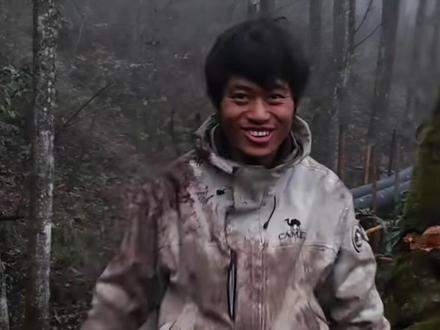 张家界荒野求生32天仅剩16位选手,主办方:多位选手已获赞助和代言,主要集中在运动服饰和美妆@@蒋子豪 #大象主播说