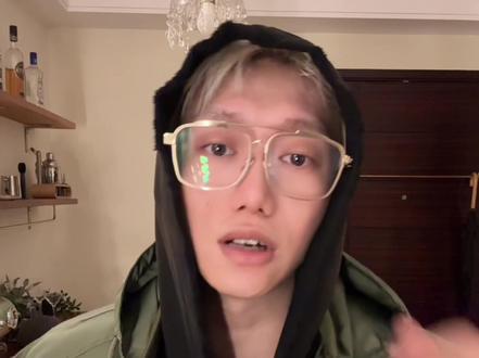 别穿cleanfit和vibe了 街头才上档次 #男生穿搭
#vibe
#街头穿搭
#变帅
#浅浅期待一下秋冬穿搭