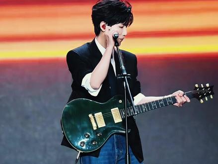 一身风霜 一身土 这一趟 咱不认输 揣着这股劲 回家过个踏实年#歌曲走过千里万里路#完整版 #音乐