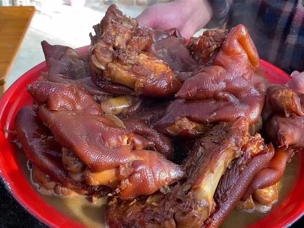 美丽烀一锅酱猪蹄想独自解解馋,谁承想艳丽和小侄来了,亏大了