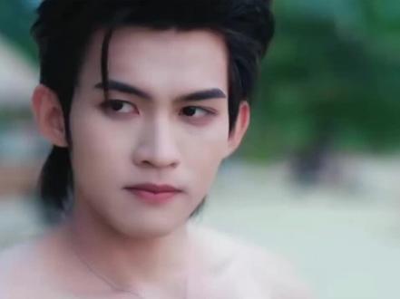 这个眼神很有戏,这段吃醋有意思,整集看下来,云旗演技提升#云旗#樊霄游书郎#番外