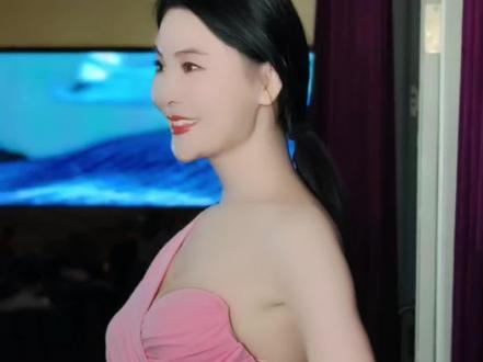 应粉丝要求,吴丹又来了@吴丹模特演员 #选美 #模特大赛 #红毯 #我要验牌