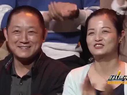 童星姬晨牧舞台秀歌声,听听他的这首《大约在冬季》