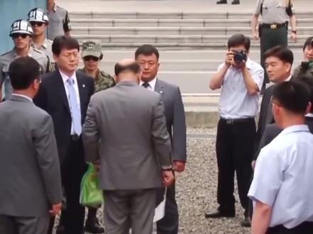 泛民联领导人卢修熙过三八线#军事科技