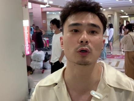 四季青哪个二批市场人气旺?适合年轻人去拿货?你们了解韩货吗?#拿货攻略 #女装 #实体店女装 #女装批发 #四季青