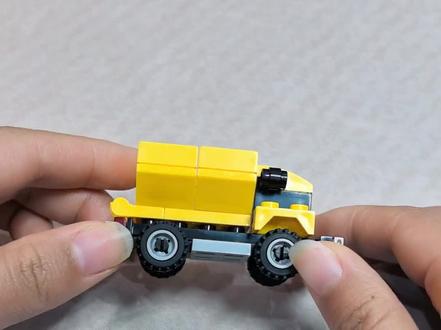 积木拼装 翻斗车和泥头车什么区别呢?#益智玩具 #工程车玩具 #积木 #乐高 #拼装玩具