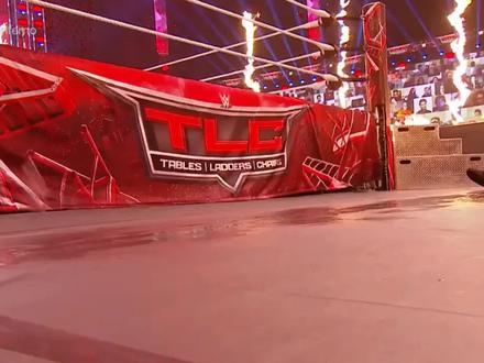 兰迪命悬一线!邪神锁喉不料遭遇反制 奥顿释放RKO逆转局面